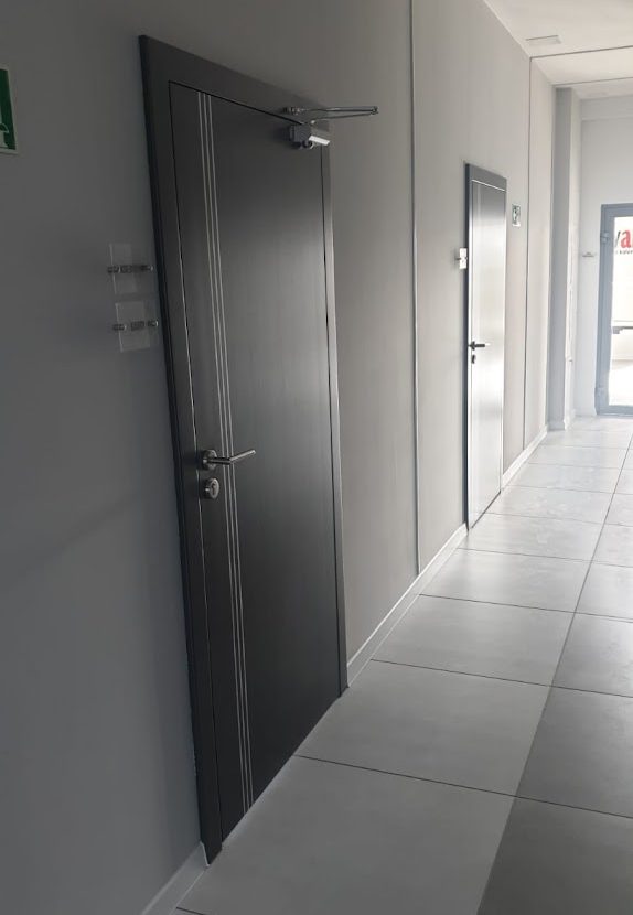 drzwi wejściowe z montażem w Bielsku-Białej
